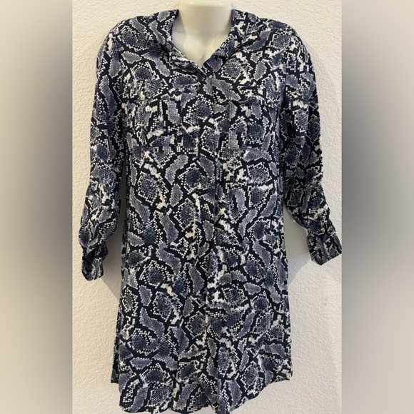 Banana Republic Tops - Banana Republic Navy and White Snake Print Tunic Dress Size M